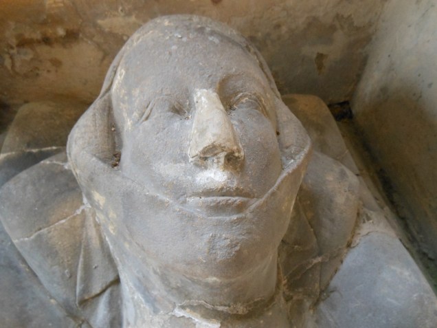 Nicholaa de la Haye effigy