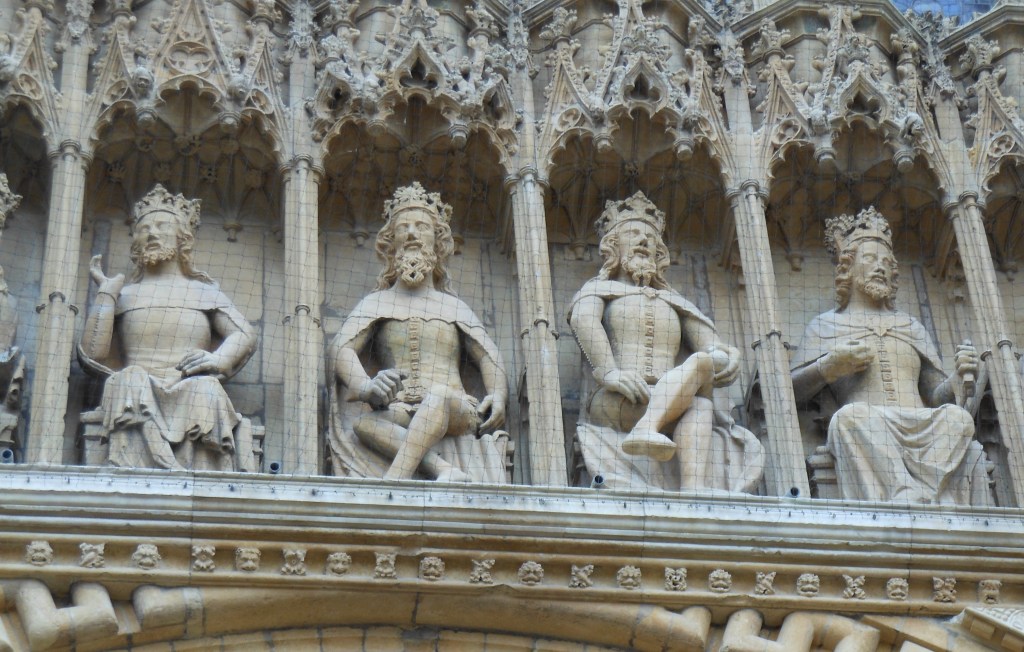 King John’s Right Hand Lady: The Story of Nicholaa de la Haye